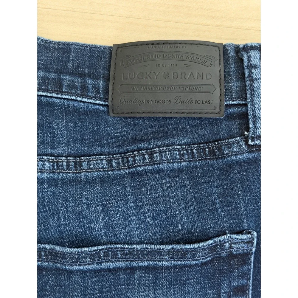 Lucky Brand Jeans Blue 38x32 Mens Straight Leg Denim Casual